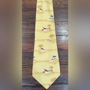 Tommy Bahama Santa Christmas Beach Holiday Vacation Men’s Neck Tie 100% Silk
